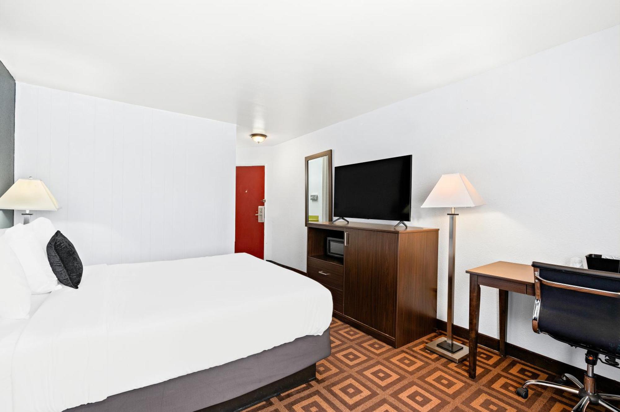Motel Red Lion & 2*
